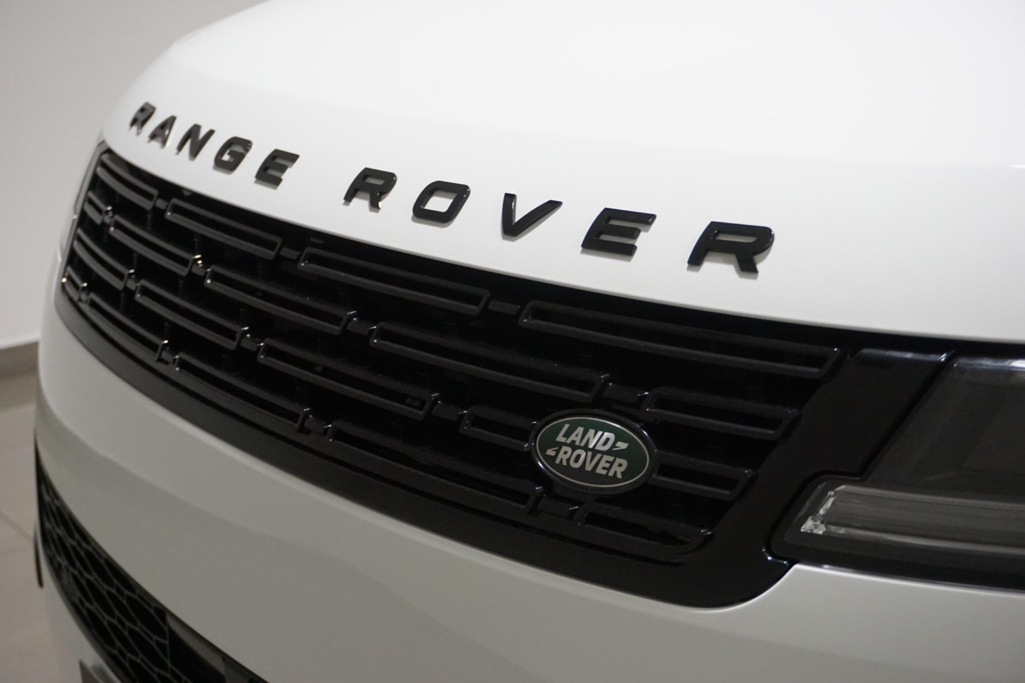 Land Rover Range Rover Sport 3.0 D300 MHEV Dynamic SE Auto 4WD Euro 6 (s/s) 5dr